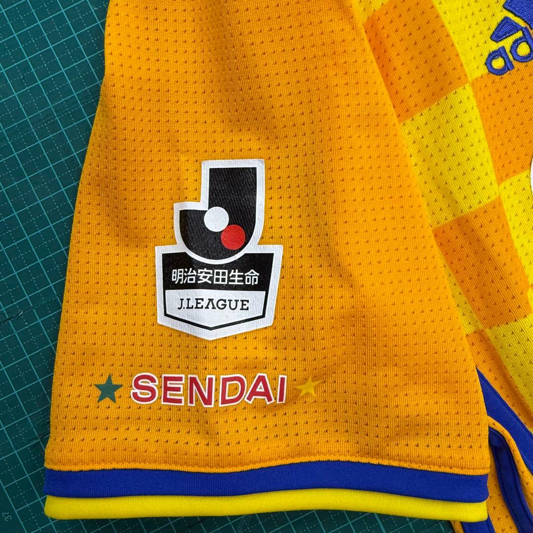 ベガルタ仙台 2017 ユニフォーム Jリーグ adidas 梁勇基　平山相太