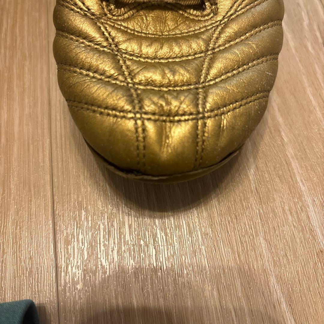 Mizuno モレリアNEO ゴールド