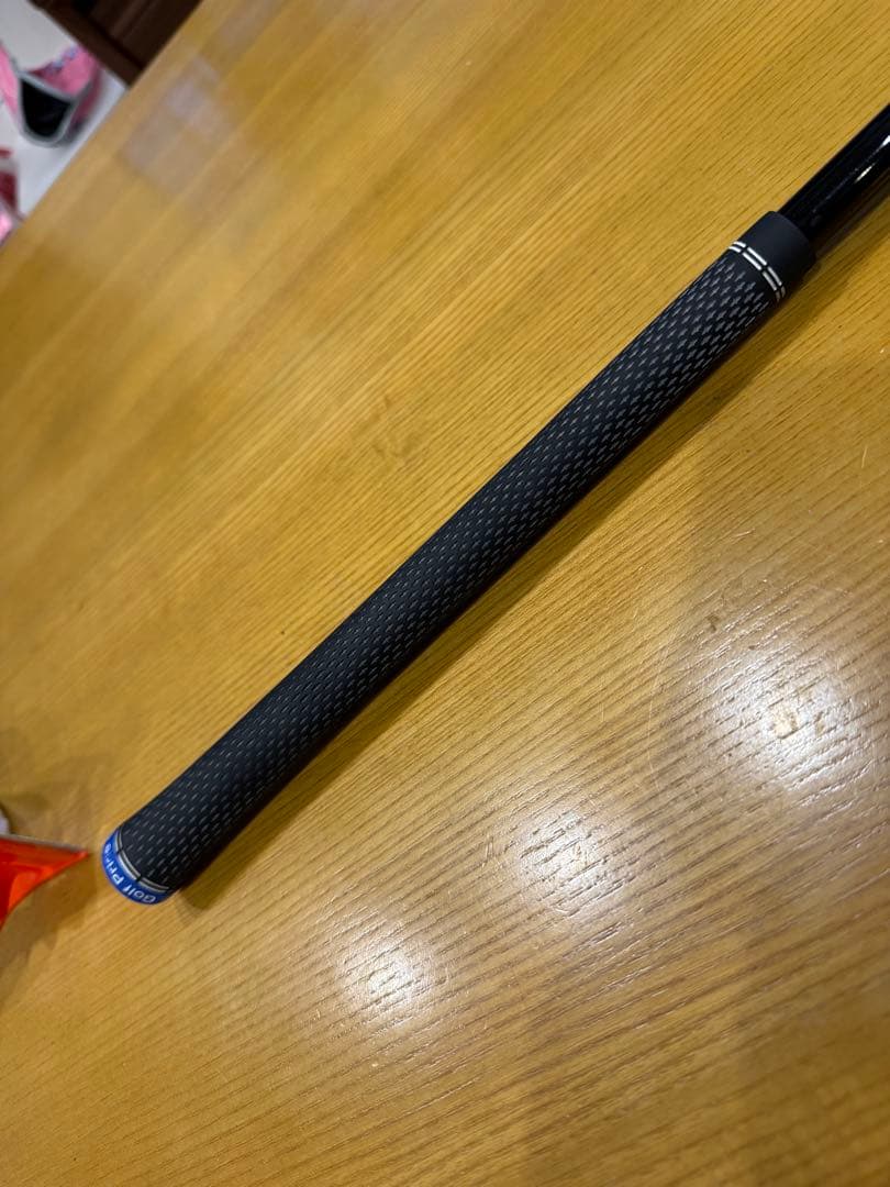 美品　フジクラ　VENTUS BLACK １Ｗ用　5 S 　PINGスリーブ付き