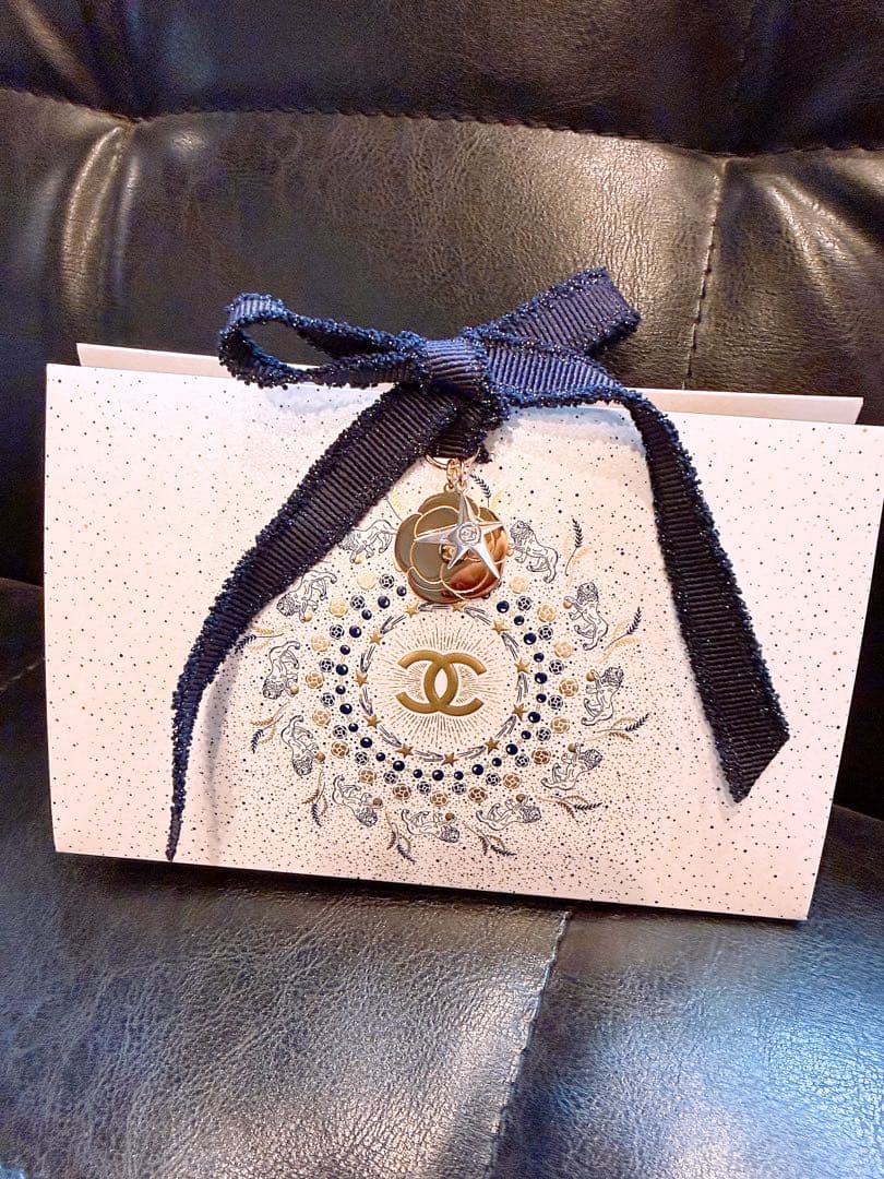 【新品未使用】CHANEL レ ベージュ パレット ルガール　プレゼント用