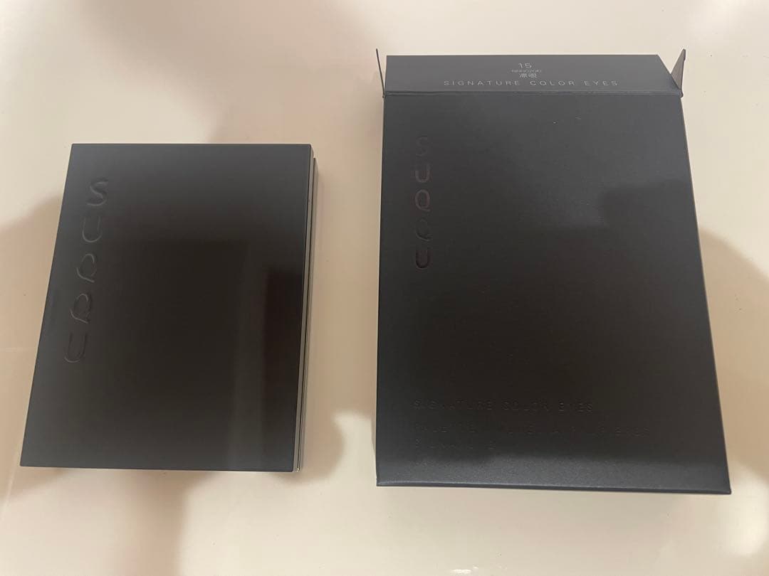 ☆人気完売商品☆ おまけ付き　スック シグニチャーカラーアイズ 15 凛覗