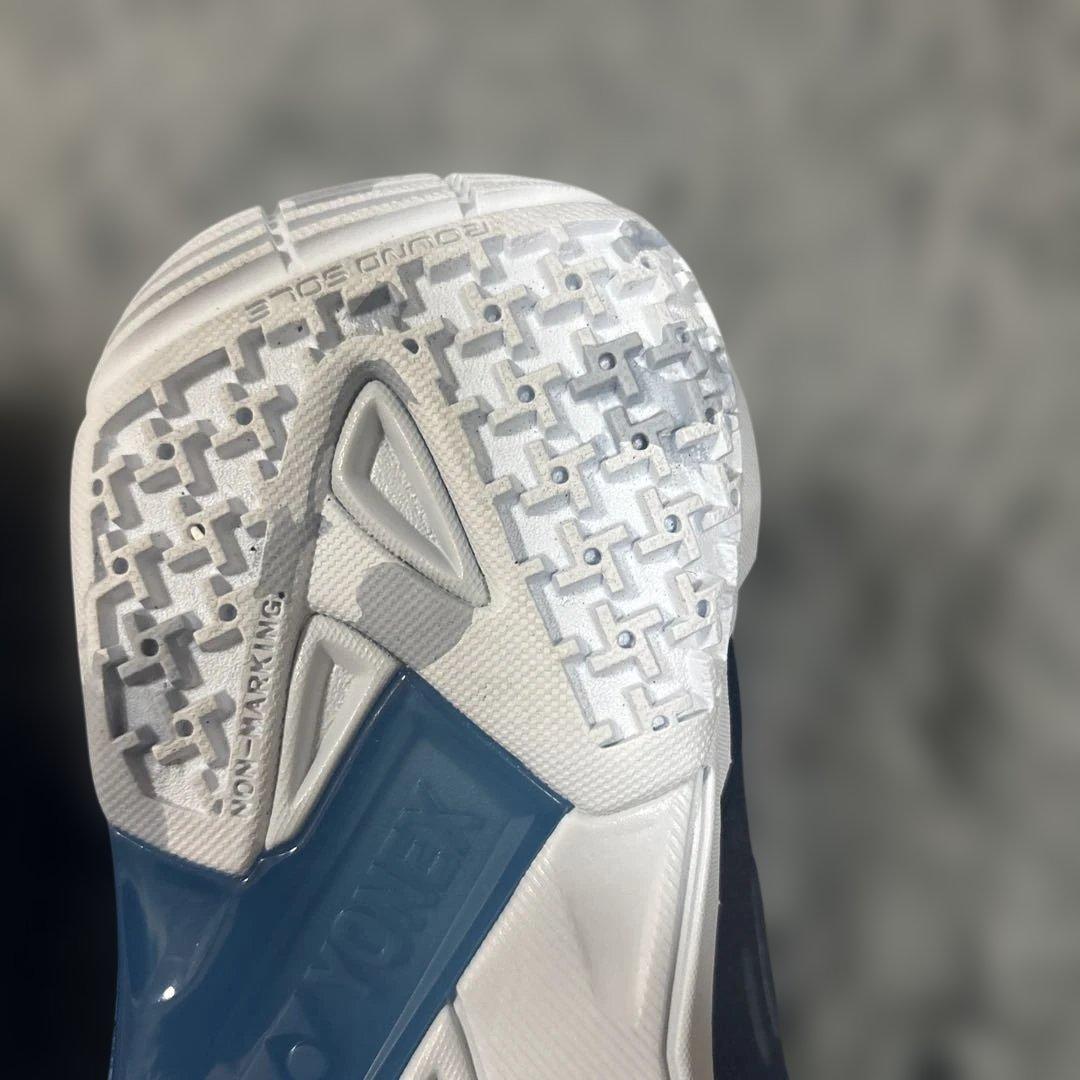 ヨネックス　バドミントンシューズ　カスケードドライブ 22.0