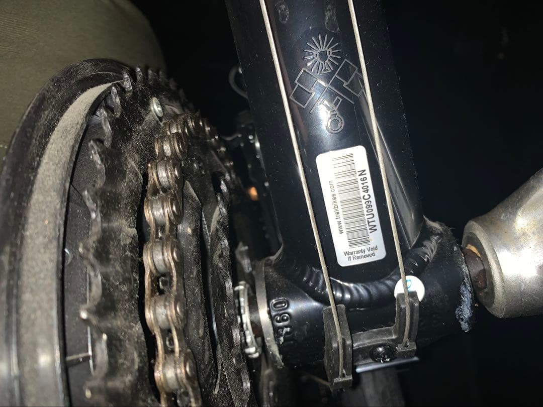 トレック　TREK FX1 数回使用　屋内保管 多分Sサイズ