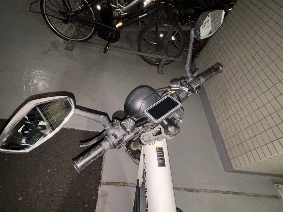 台東区）COSWHEEL 電動バイク MIRAI ホワイト