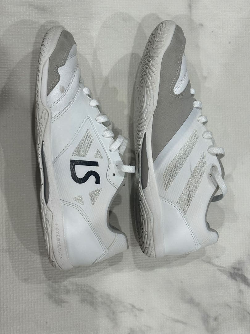 LUZ e SOMBRA AXIS-1 VK フットサルシューズ　25.5㎝