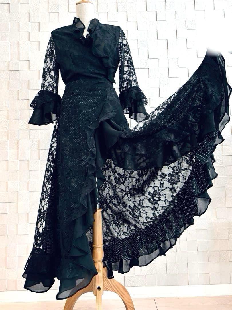 【新作ハンドメイド】フラメンコ衣装 ガウンワンピース 黒レース 【超軽量】