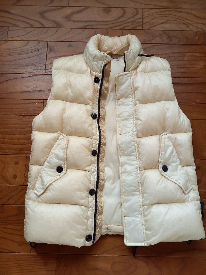 STONE　　ダウンベスト 2014A/W　ガーメントダイ