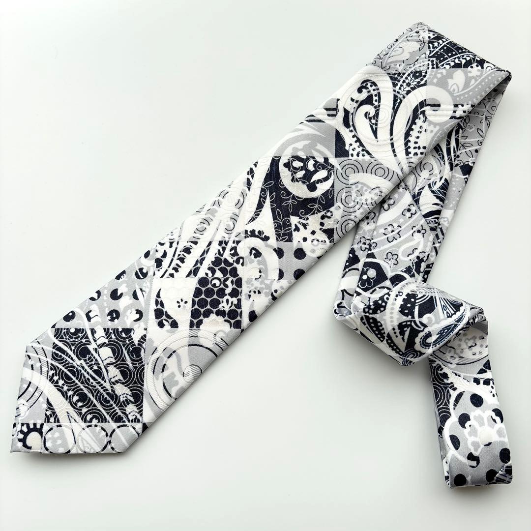 ꧁極美品꧂ エトロ ネクタイ ジャガード バンダナ ペイズリー ホワイト グレー