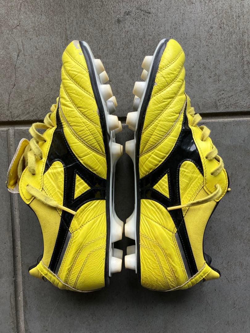Mizuno モレリア2 30周年モデル イエロー