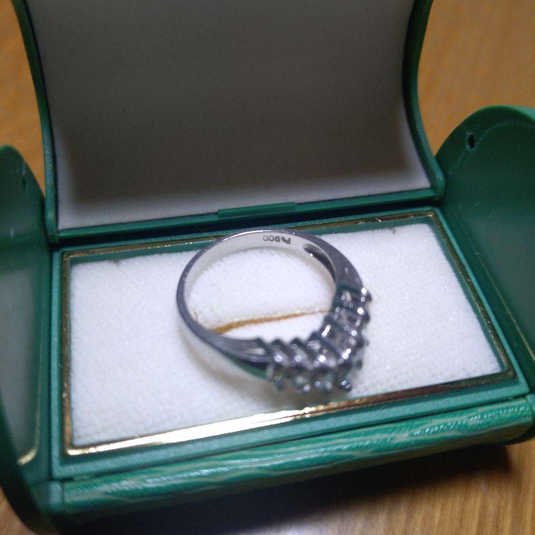 プラチナPt900/約12〜13号ダイヤ0.50リングＶ指輪中古