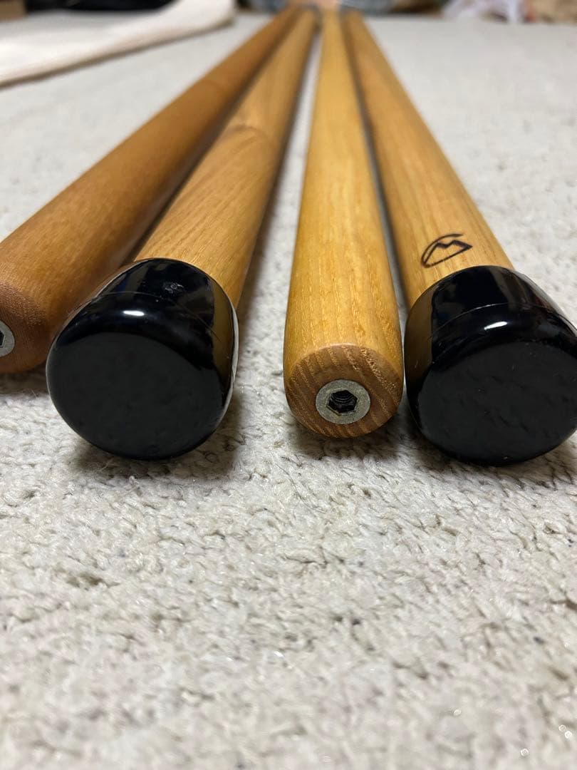 キャンプマニュアプロダクツ木製タープポール230cm2本、収納袋付き