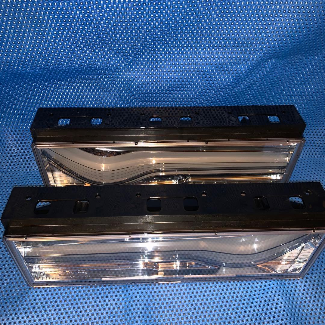 BぷーちゃんKOITO製　オールLEDリアコンビネーションランプ