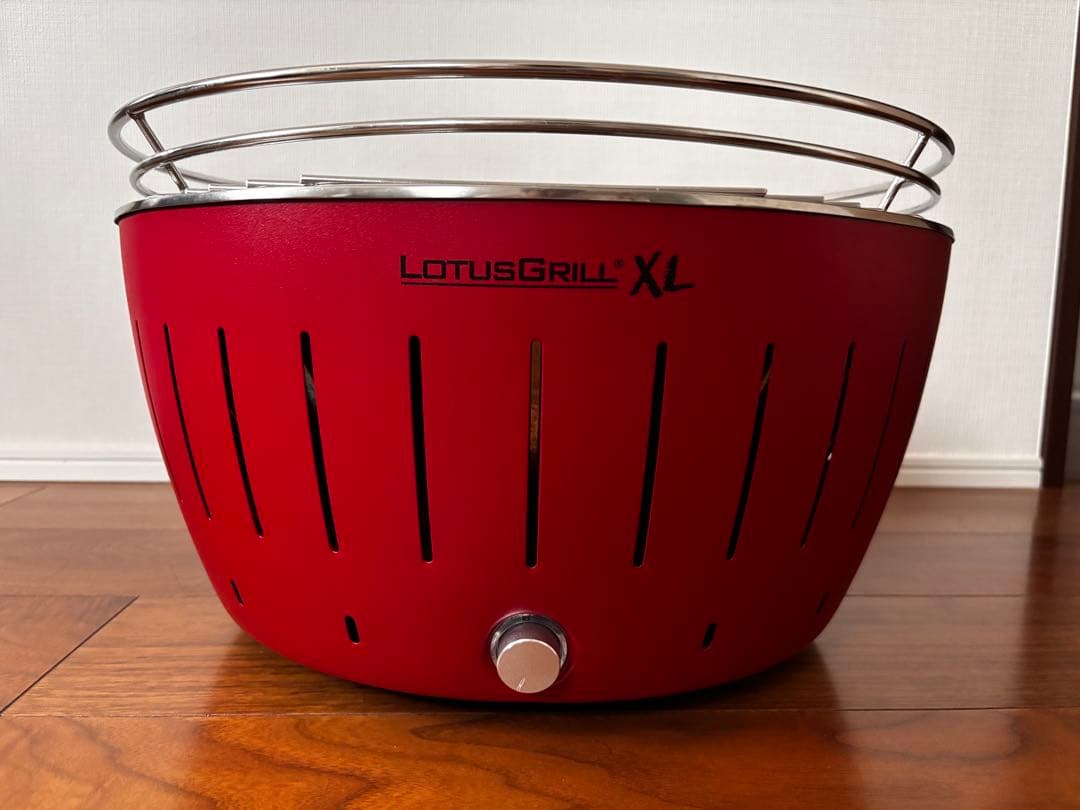 LOTUS GRILL (ロータスグリル) XL レッド　専用木炭付き