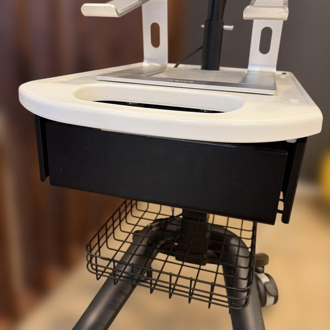 伊藤超短波 ワゴン 業務用 カート 医療機器用 整体院 整骨院