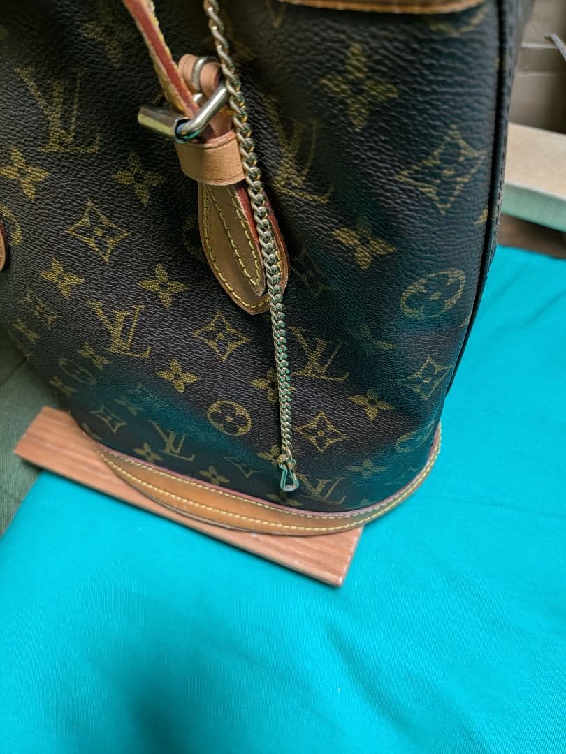 ルイヴィトン　M42238 プチバケット PM モノグラム　トートバッグ