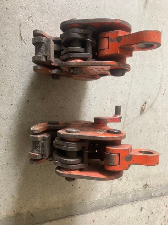 イーグルクランプ1トン、2個セット写真現状です。