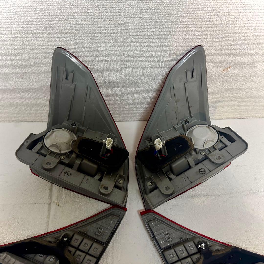 アルファード 20系 テールランプセット KOITO 58-27 58-31