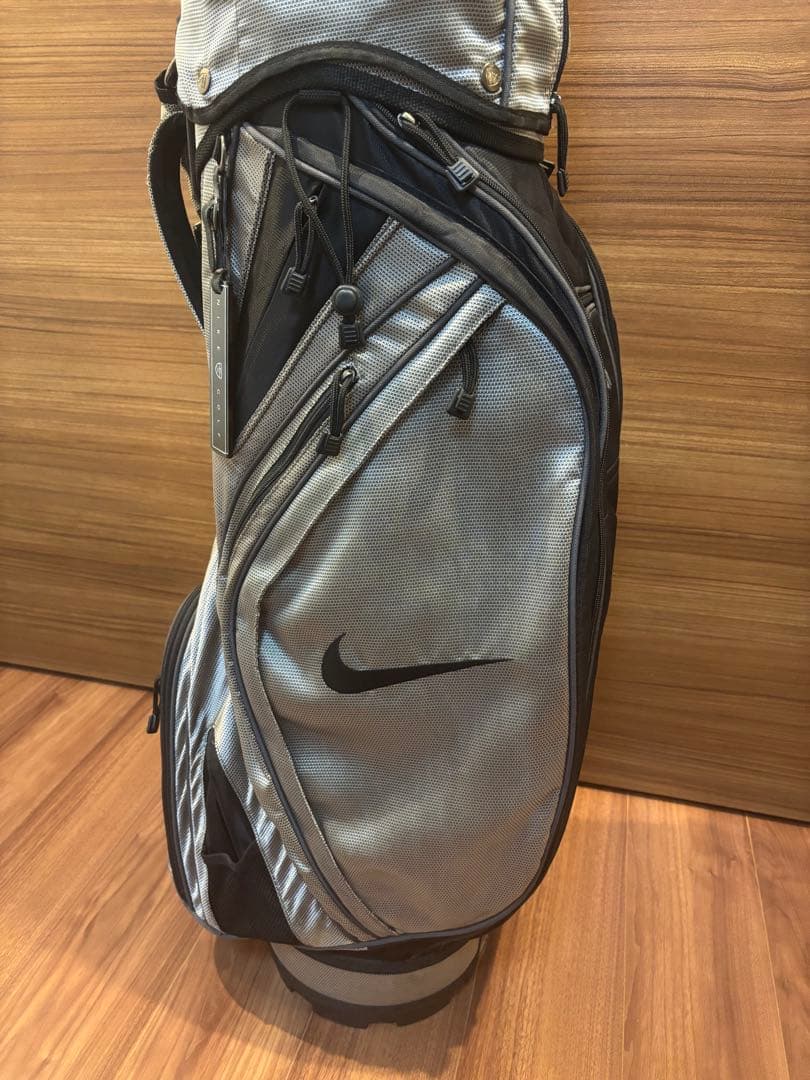 ナイキ　キャディバッグ
