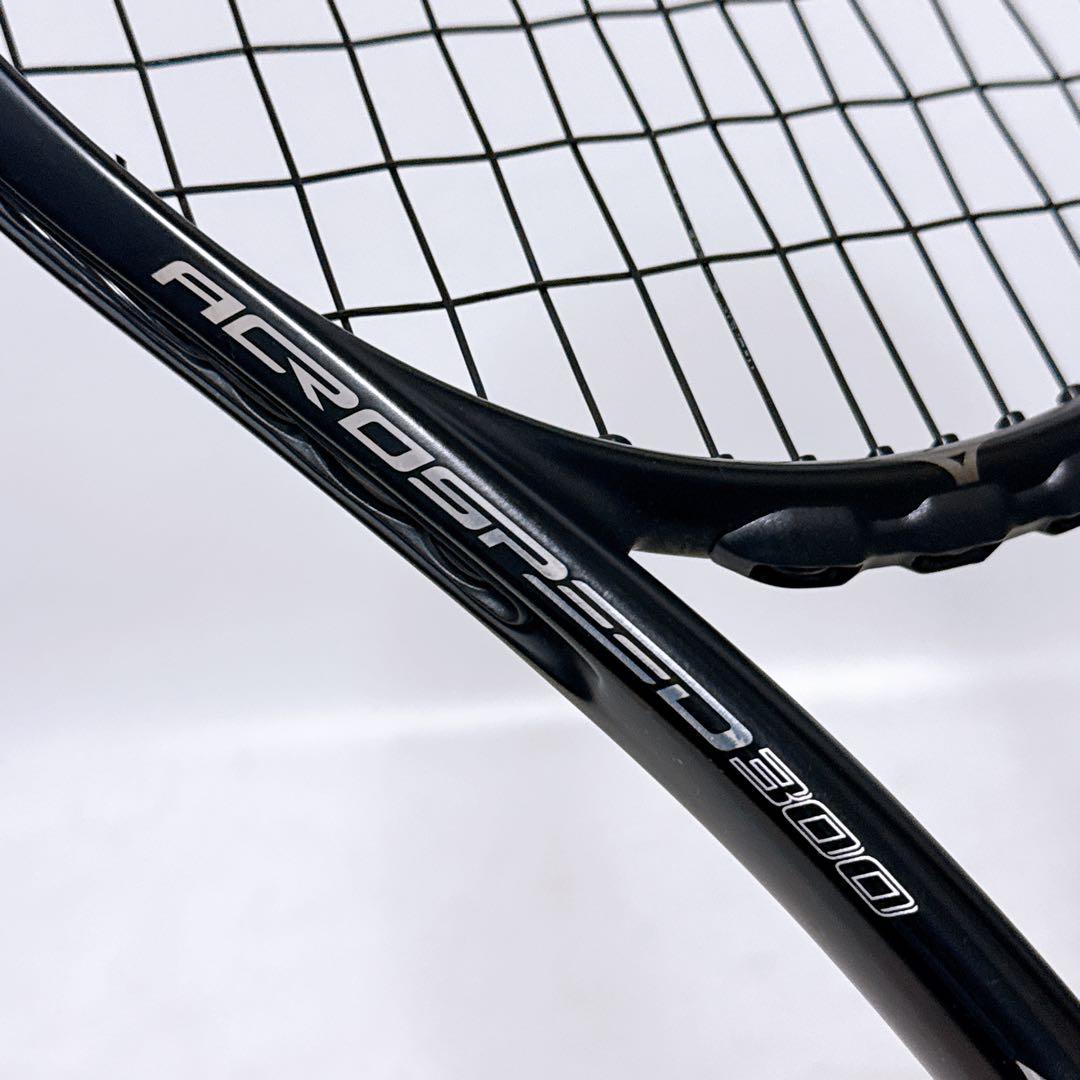 美品 Mizuno ミズノ 硬式テニスラケット ACROSPEED 300