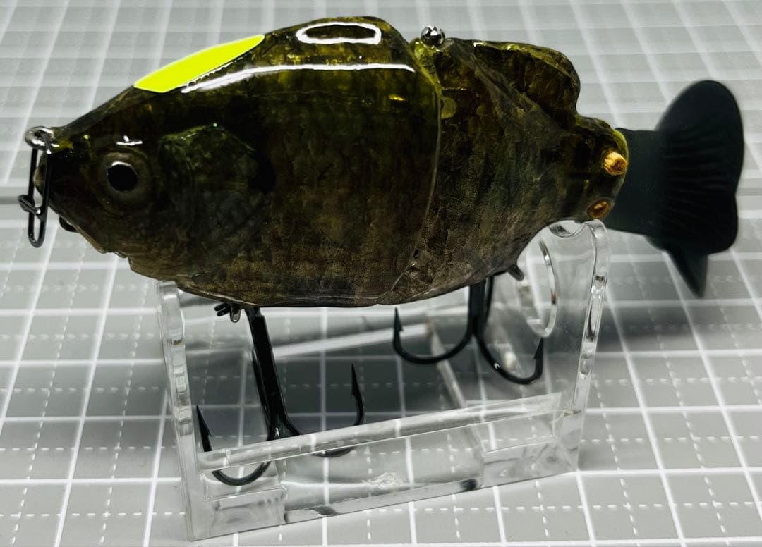 フレッシュベイトルアーズ　ギルロイドミニー　ブルーギル　魚皮