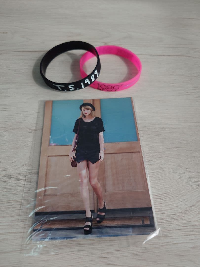 Taylor Swift テイラースウィフト 1989 ツアーエディション