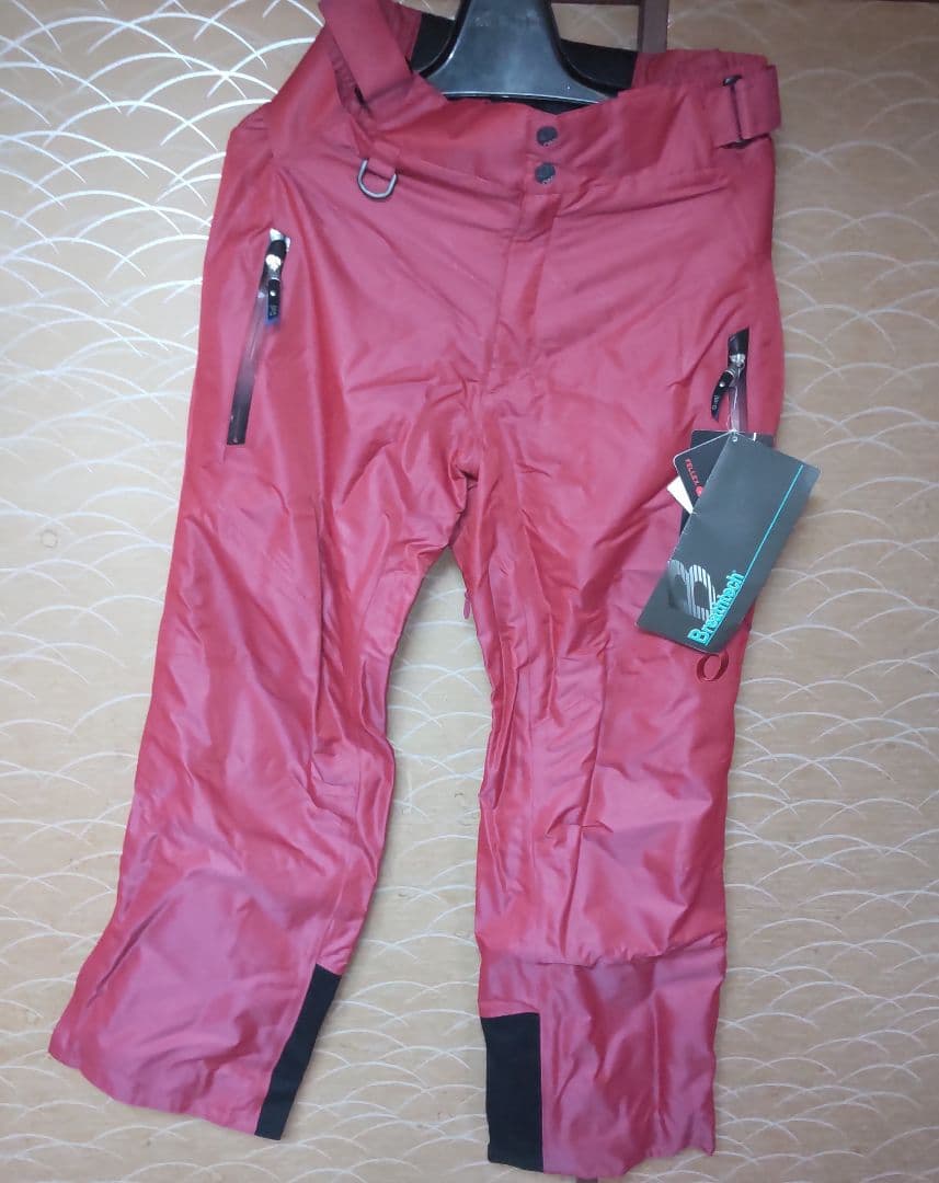 新品タグ付 ON.YO.NE オンヨネ パンツ