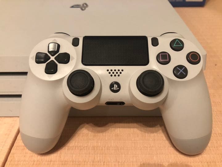 Nintendo Switch SONY PlayStation4 CUH-7200BB02