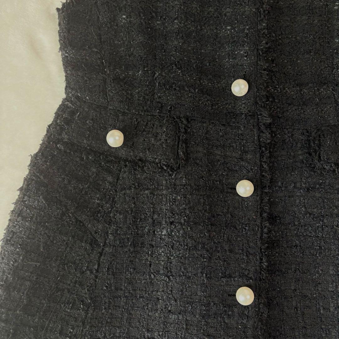 アルページュストーリー　パールボタンツイードペプラムジレ　ブラック　Sサイズ