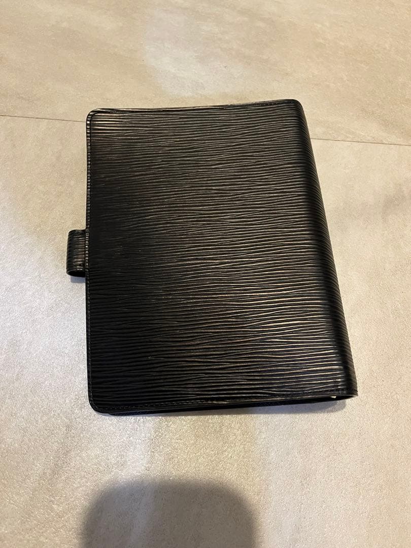 ルイヴィトン　スケジュール帳