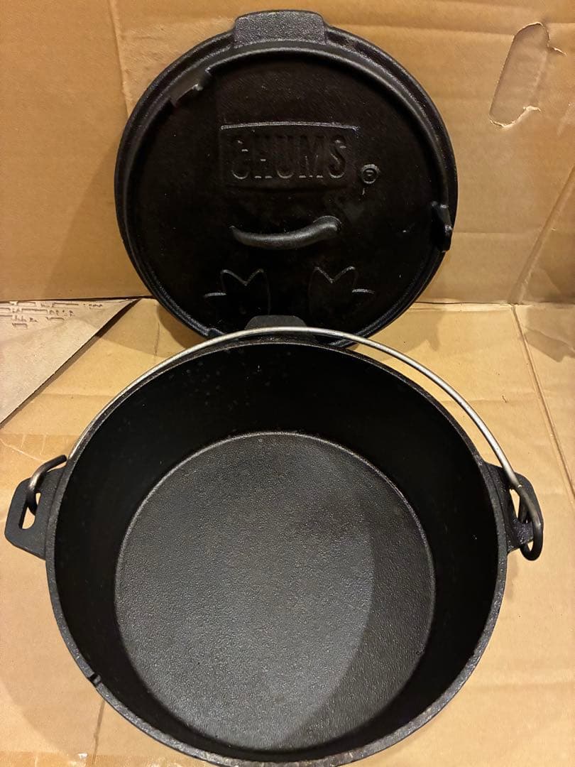 CHUMS ダッチオーブン 鋳鉄製