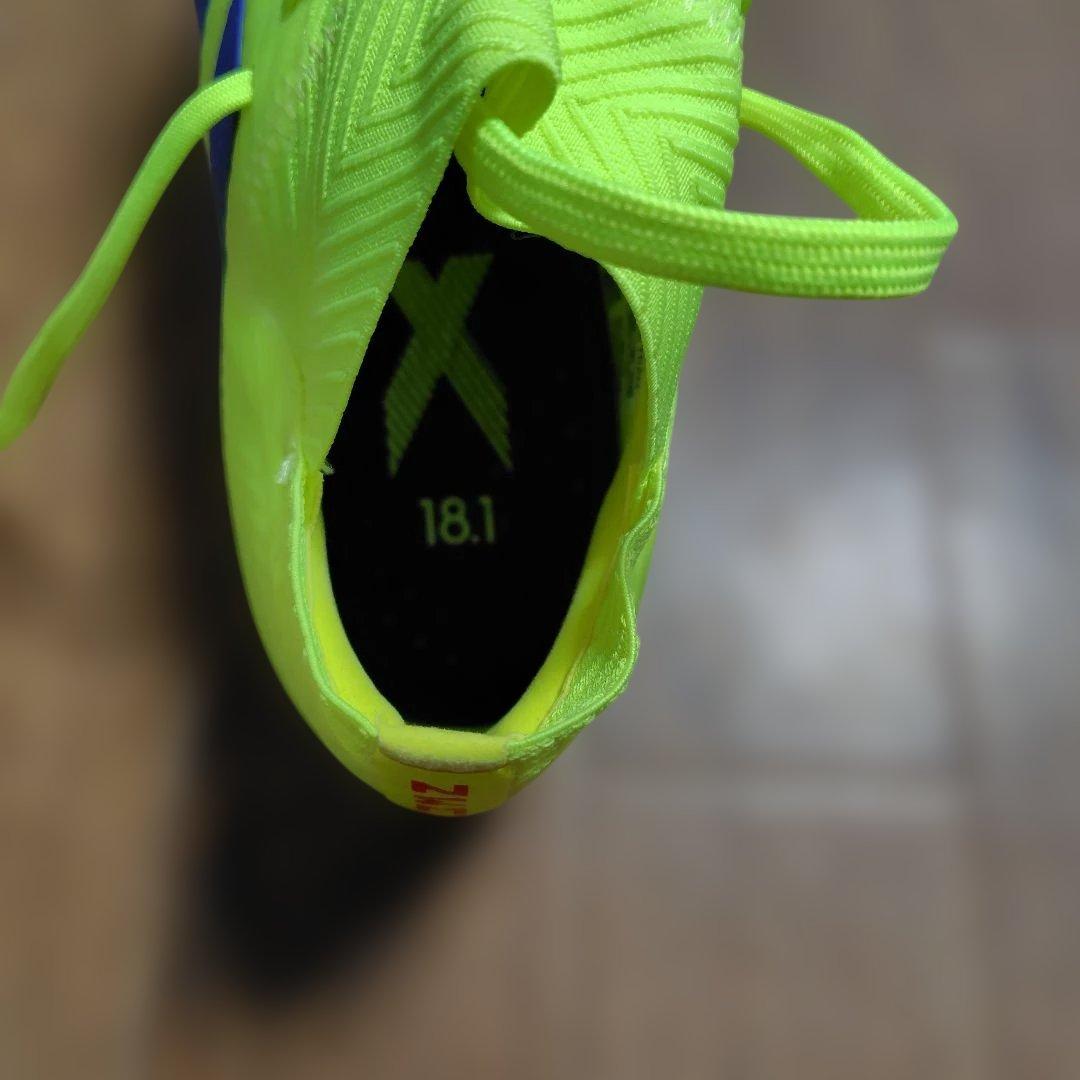 adidas Nemeziz サッカーシューズ サイン入り