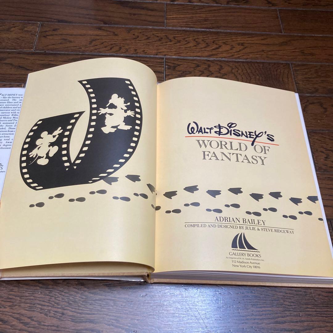 (送料込み)WORLD OF FANTASY ADRIAN BAILEY 洋書