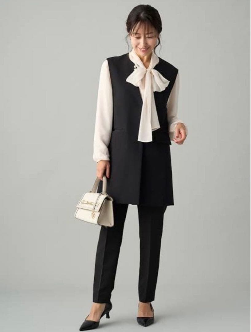 セルフォード　フリルパールネックロングジレ　新品未使用タグ付き