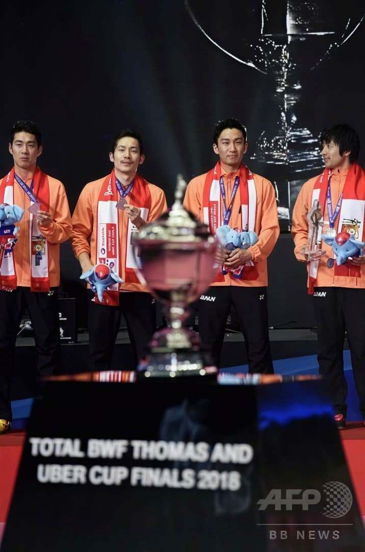 YONEX限定日本代表 桃田賢斗選手着用モデルトマスカップウォームアップウェアト