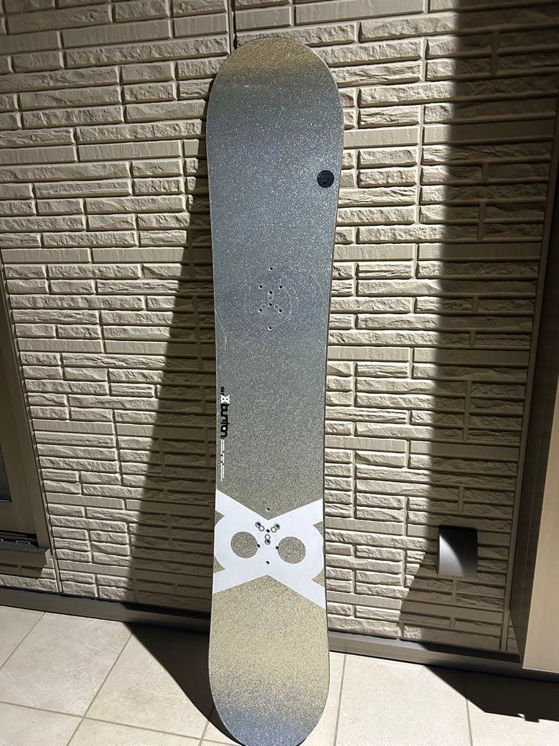 即購入可能　x8 154.5 ハイエンドモデルBurton シルバー