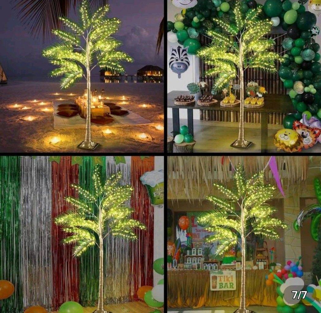 【稼働確認済み】 ヤシの木ライト560LED 7ft　USB電源