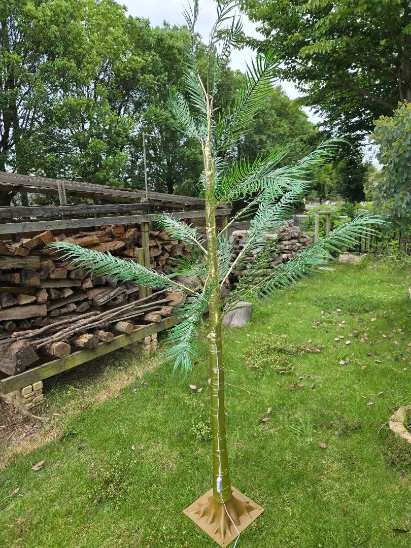 【稼働確認済み】 ヤシの木ライト560LED 7ft　USB電源