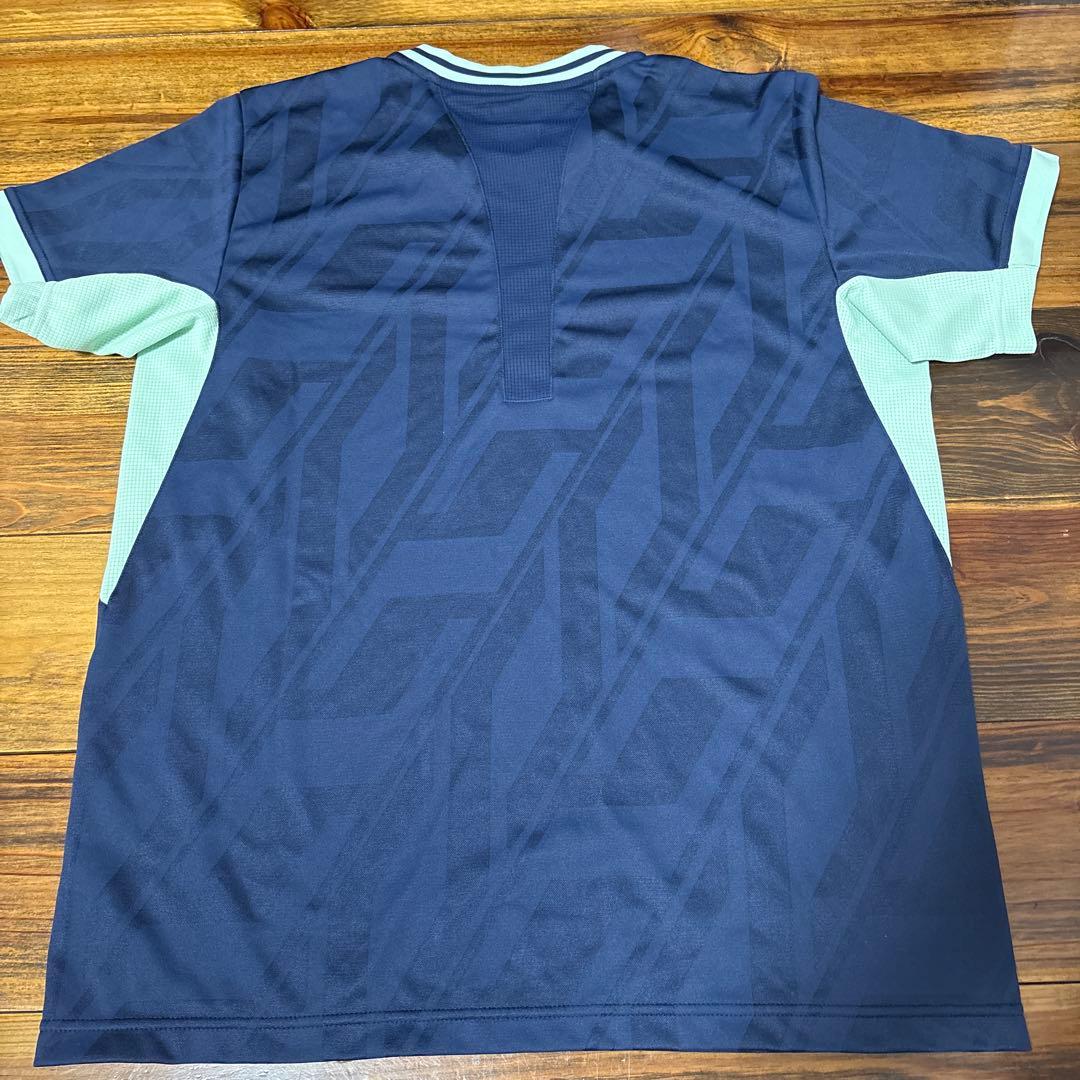 バドミントン 半袖 Vネックウェア ネイビー