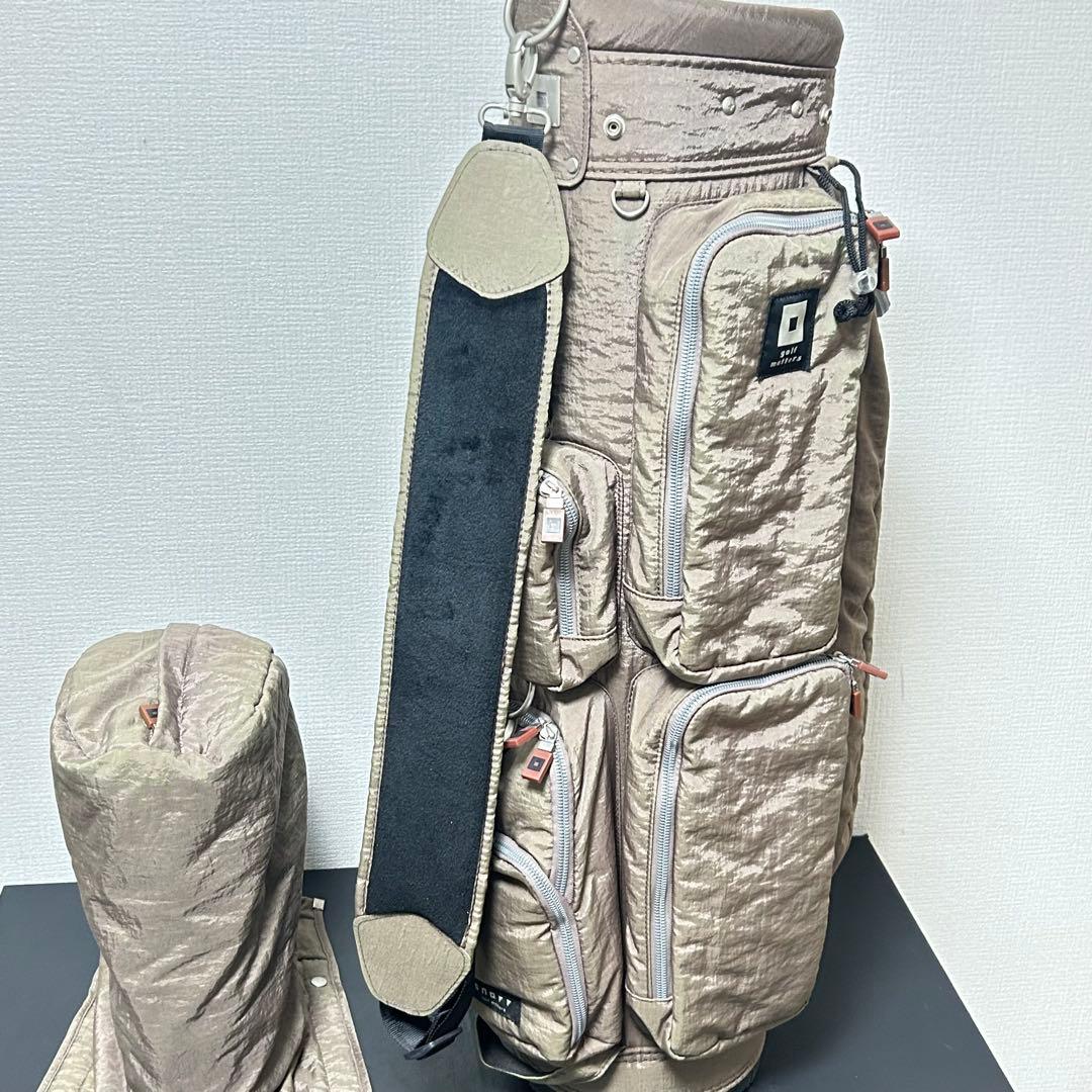 ONOFF オノフ キャディバッグ ゴルフバッグ ベージュ系 フード付き