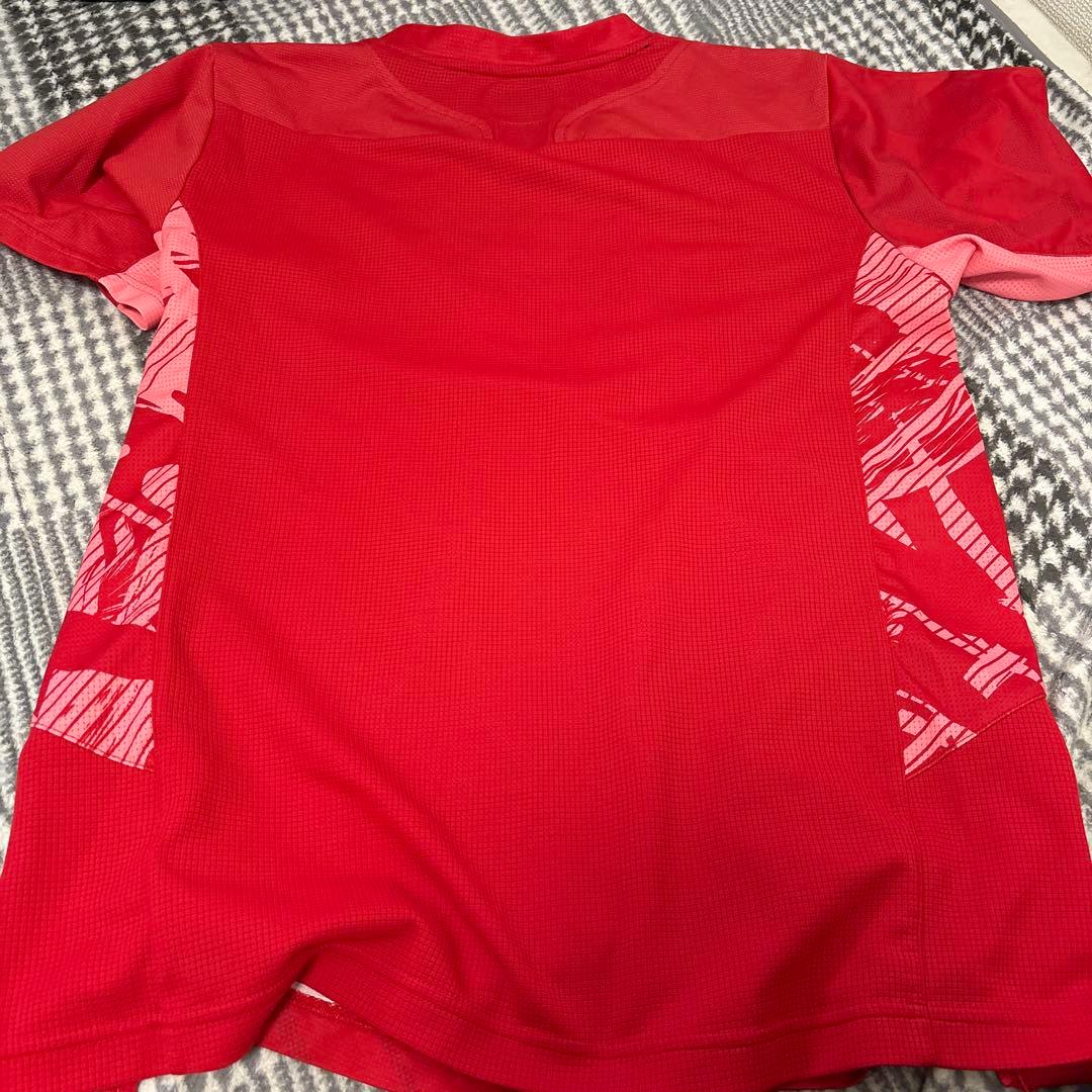 ヨネックス 赤 半袖セットアップぽいLサイズ