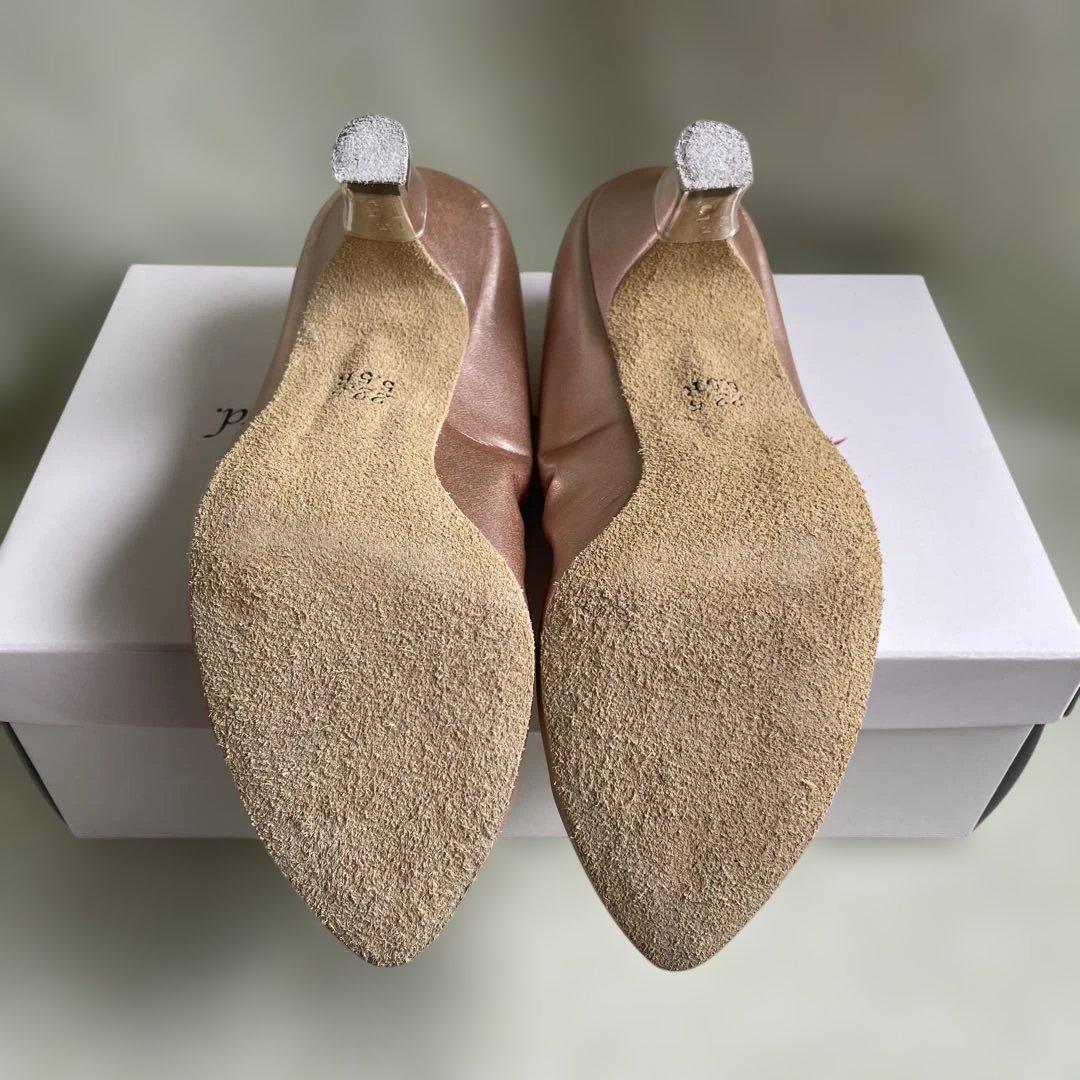 タカダンス　美品　モダンシューズ　22.5 試し履きのみ