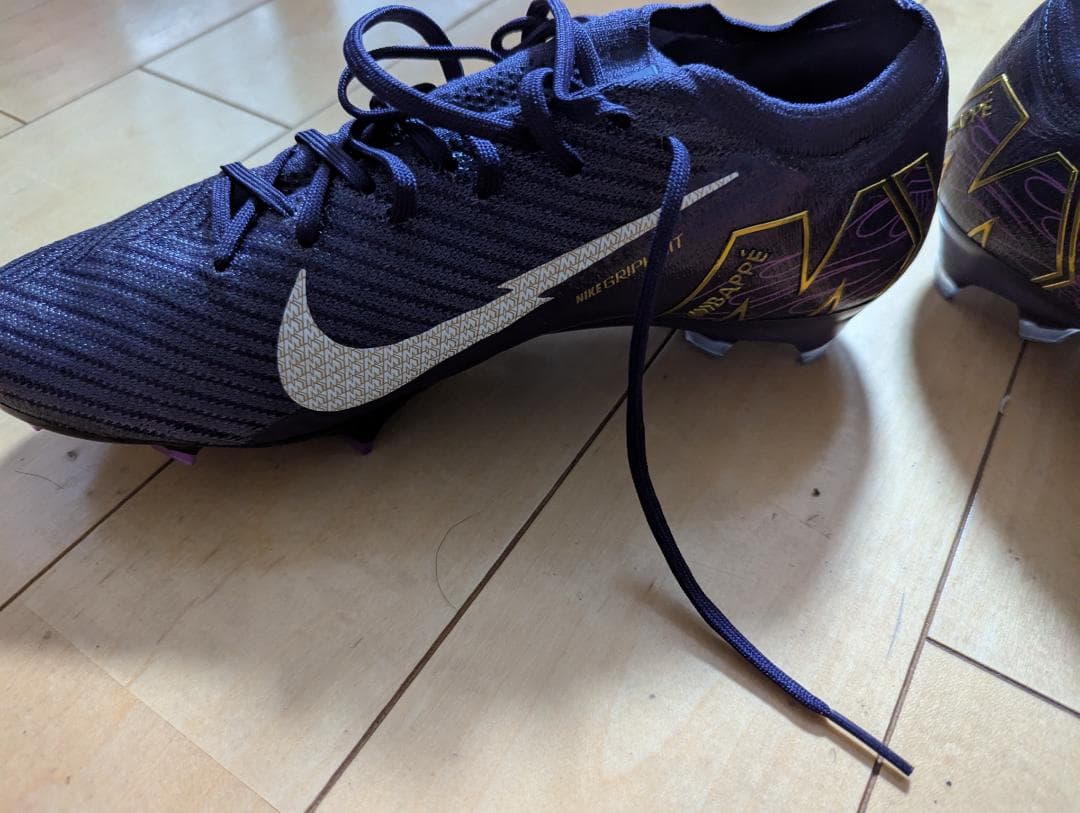 マーキュリアルヴェイパー16 エリート　FG エンバペ ムバッペ シグネクチャー