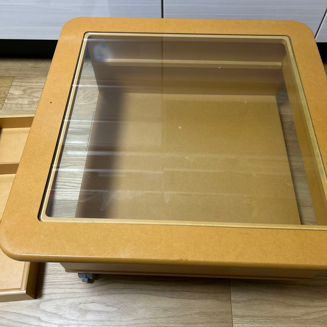 センターテーブル　ディスプレイ