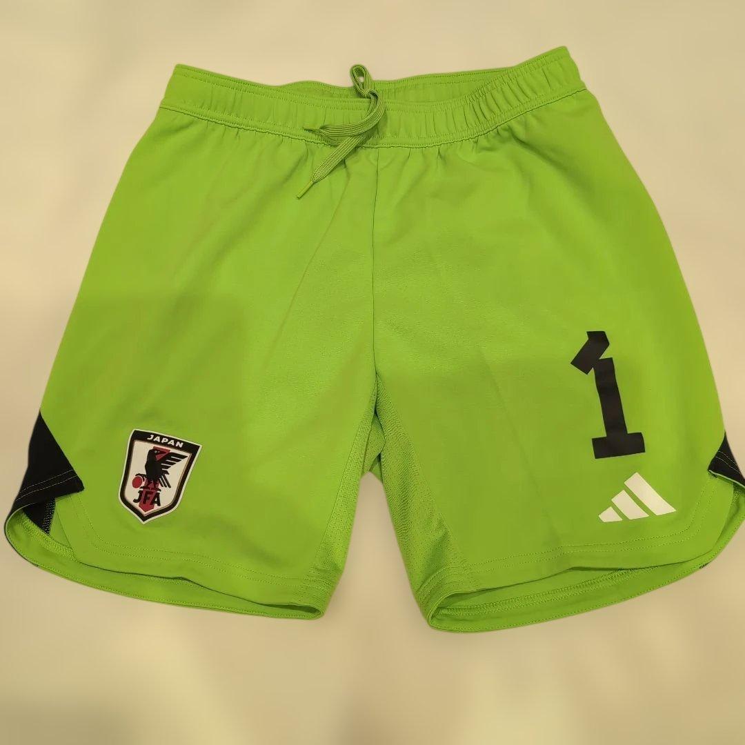 adidas 日本代表 GKパンツ　非売品　２XＬサイズ　ソックス付き