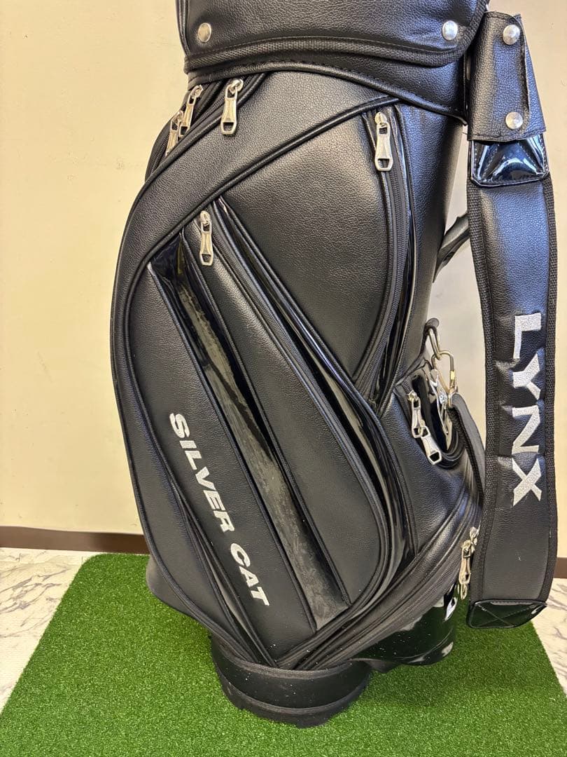 【美品】LYNX SILVER CAT ゴルフバッグ・キャディバッグ