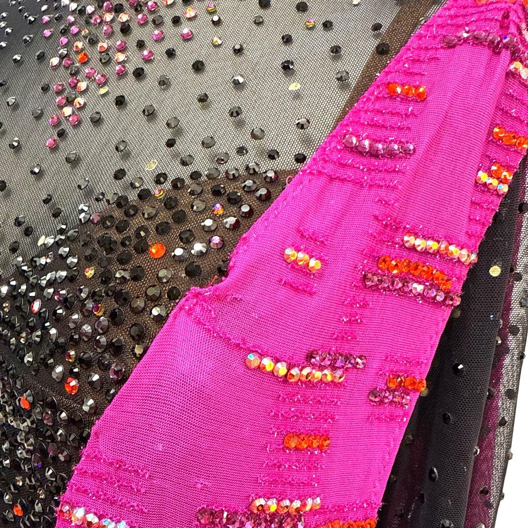 Y6025★M 黒 濃ピンク スワロミックス ラテンドレス 社交ダンス