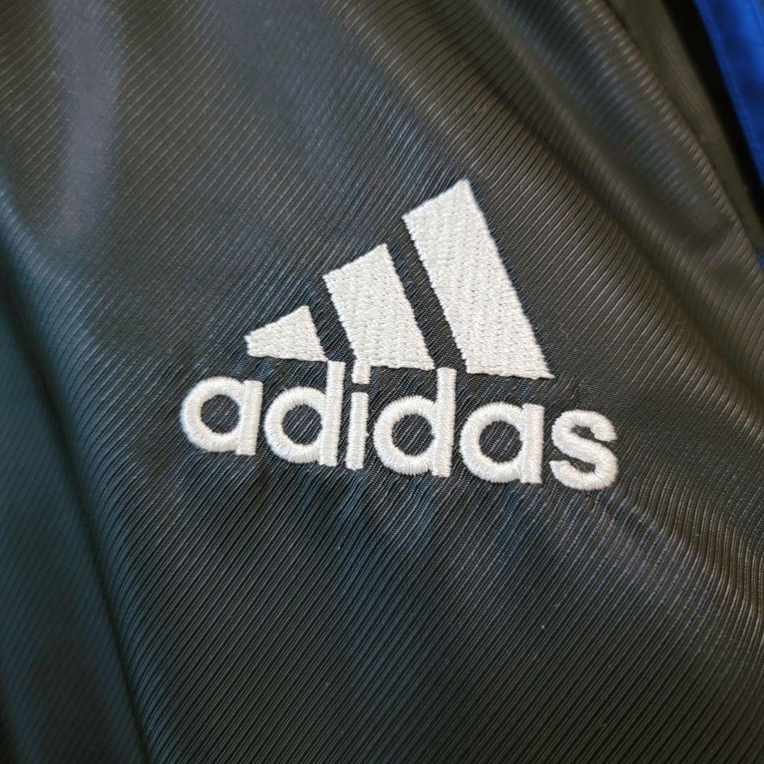 【adidas】新品☆中綿ベンチコート 裏ボア 防寒　 あたたかい160 黒/青