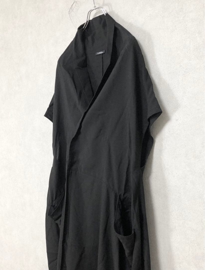 LIMI feu トレンチ風 半袖ロングワンピース 黒 ブラック