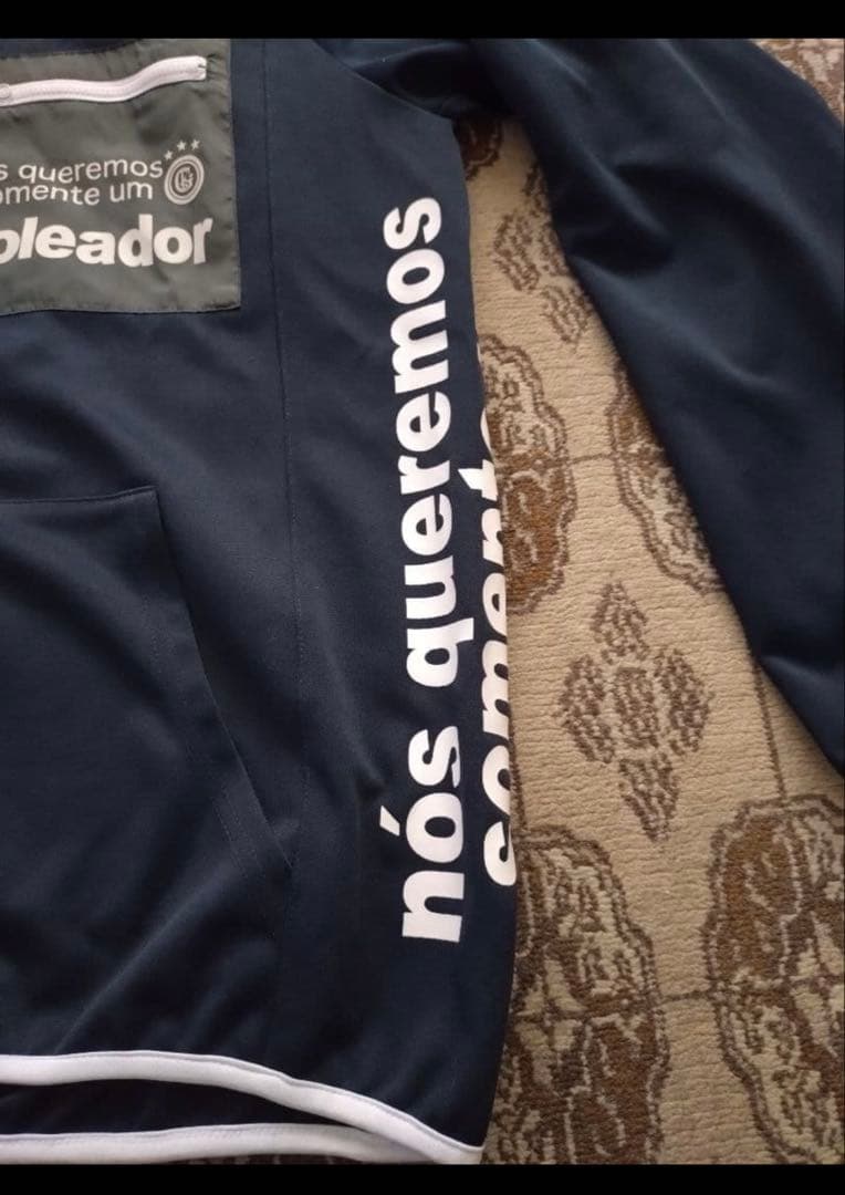 ゴレアドール　ジャージ上下