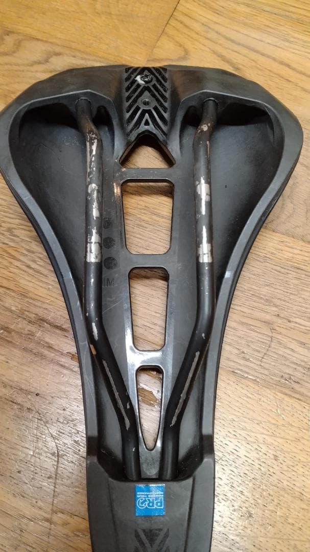 PRO(プロ) STEALTH PERFORMANCE サドル 142mm